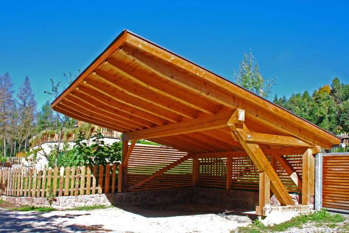 Abri de voiture Pralognan-la-Vanoise